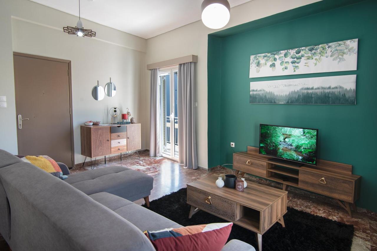 Emerald 110M2 Entire Floor Apt Steps To City'S Heart Kalamata Dış mekan fotoğraf